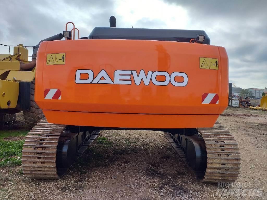 Daewoo 520 LC Pásová rýpadla