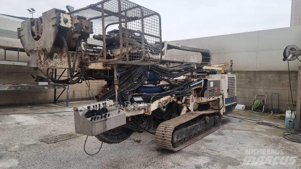 Soilmec SM14 Pilířové jeřáby