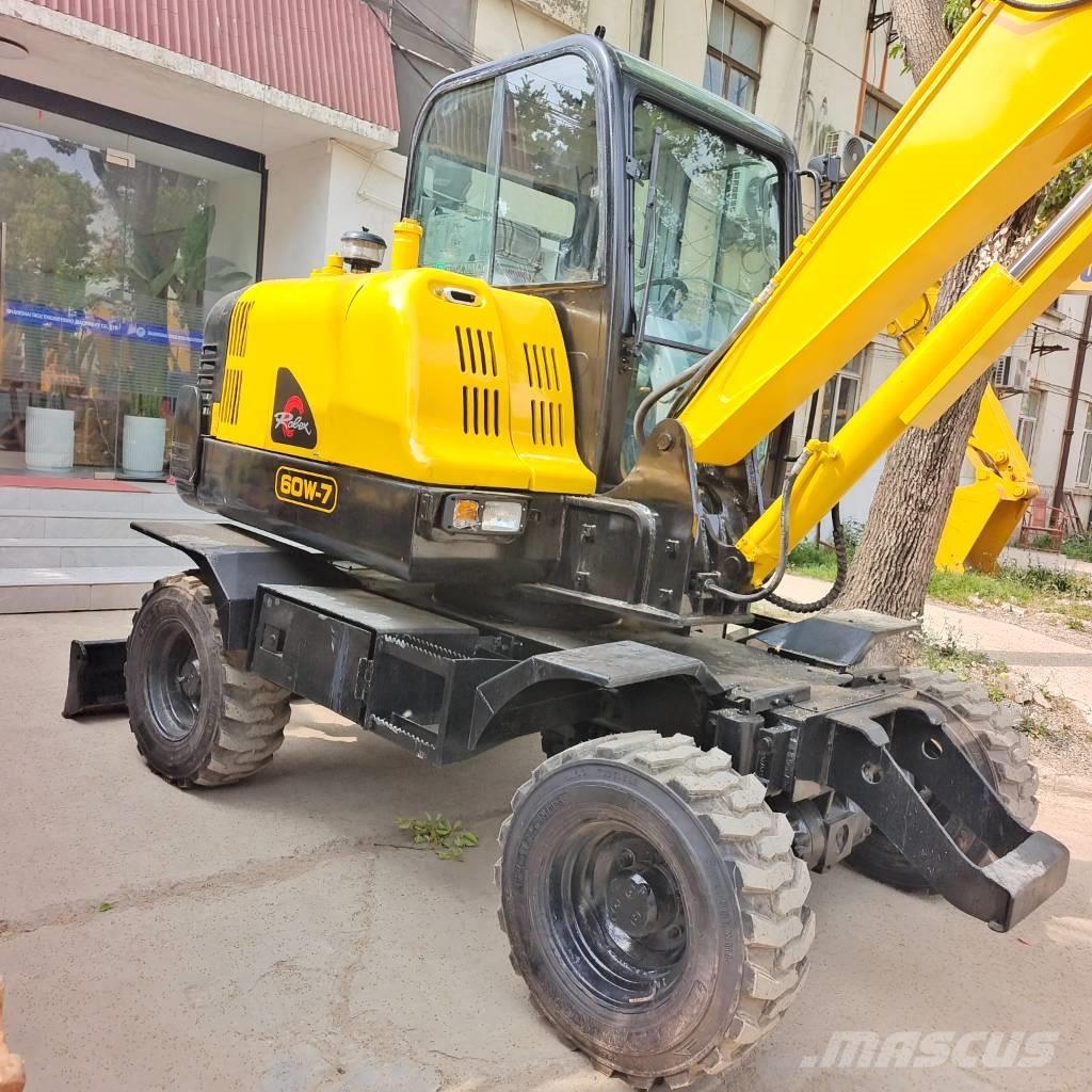 Hyundai 60W-7 Mini rýpadla < 7t