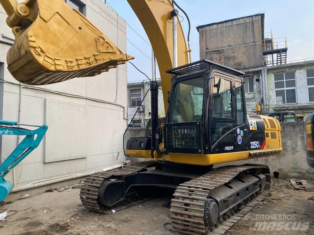CAT 325 CL Pásová rýpadla