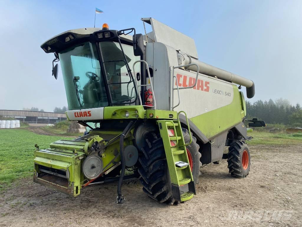 CLAAS Lexion 540 Sklízecí mlátičky