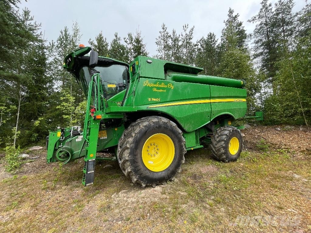 John Deere S760 Sklízecí mlátičky