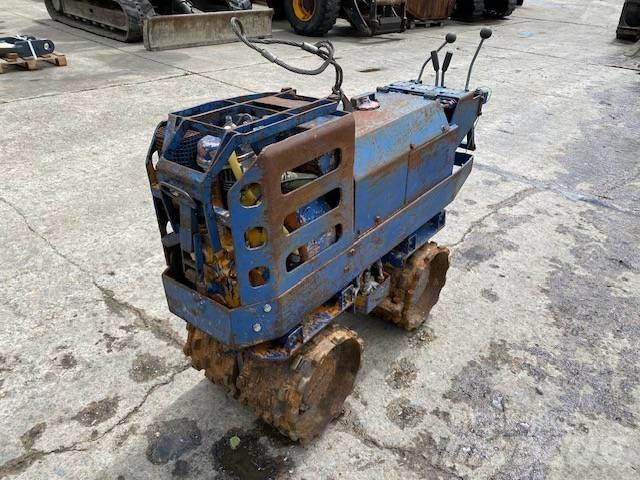 Rammax RW700 Půdní kompaktory