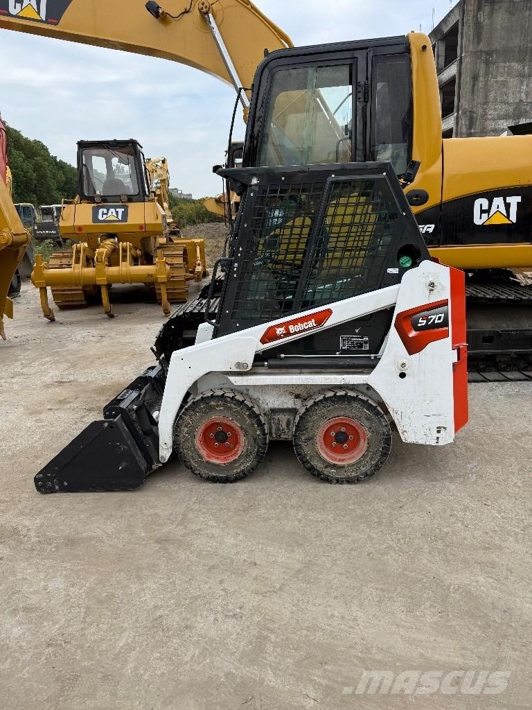 Bobcat S70 Smykem řízené nakladače