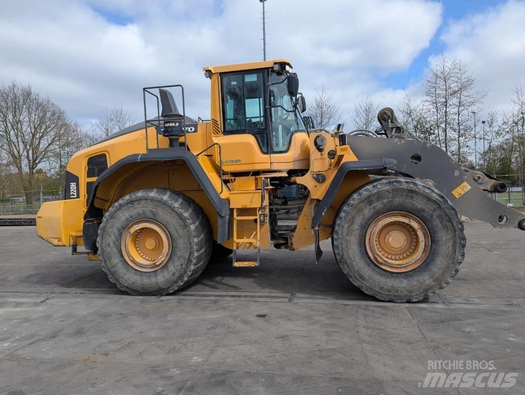 Volvo L 220 H Kolové nakladače