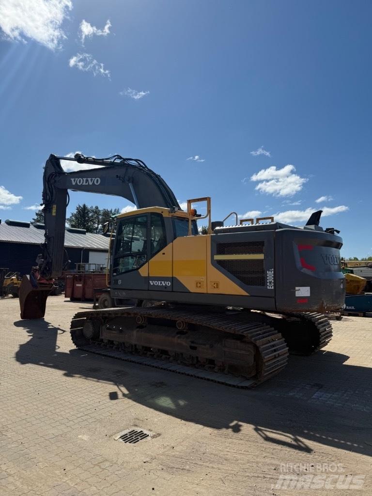 Volvo EC 300 EL Pásová rýpadla