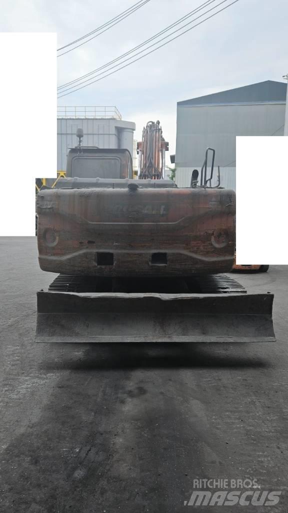 Doosan DX 140 LC Pásová rýpadla