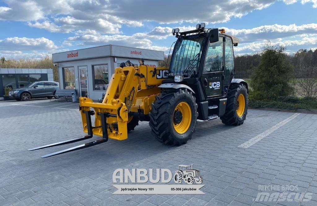 JCB 541-70 Agri Pro Teleskopické kolové nakladače