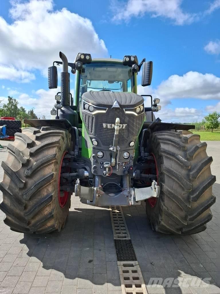 Fendt 942 Vario Traktory