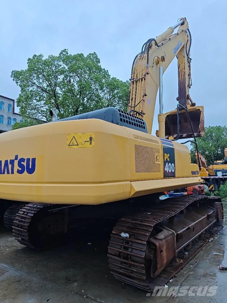 Komatsu PC 400-7 Pásová rýpadla