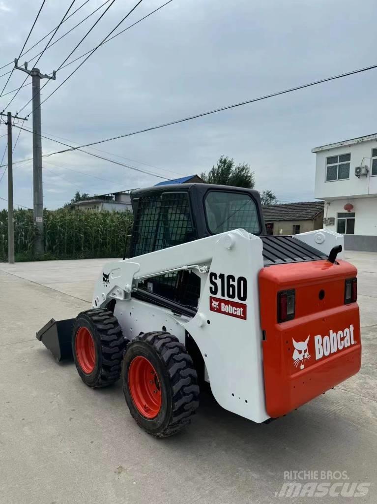 Bobcat S 160 Smykem řízené nakladače