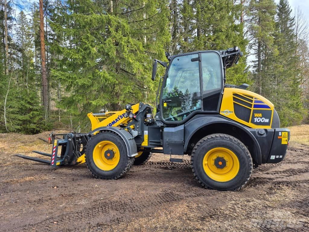 Komatsu WA 100 M Kolové nakladače