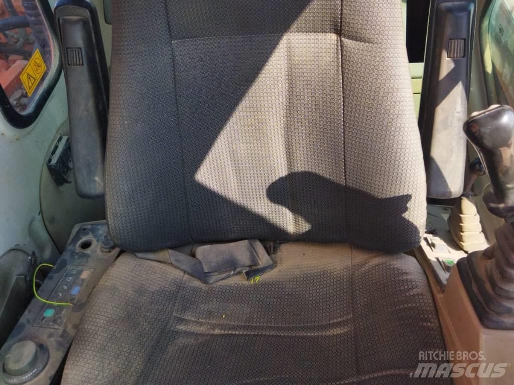 Daewoo 210 W-V Kolová rýpadla