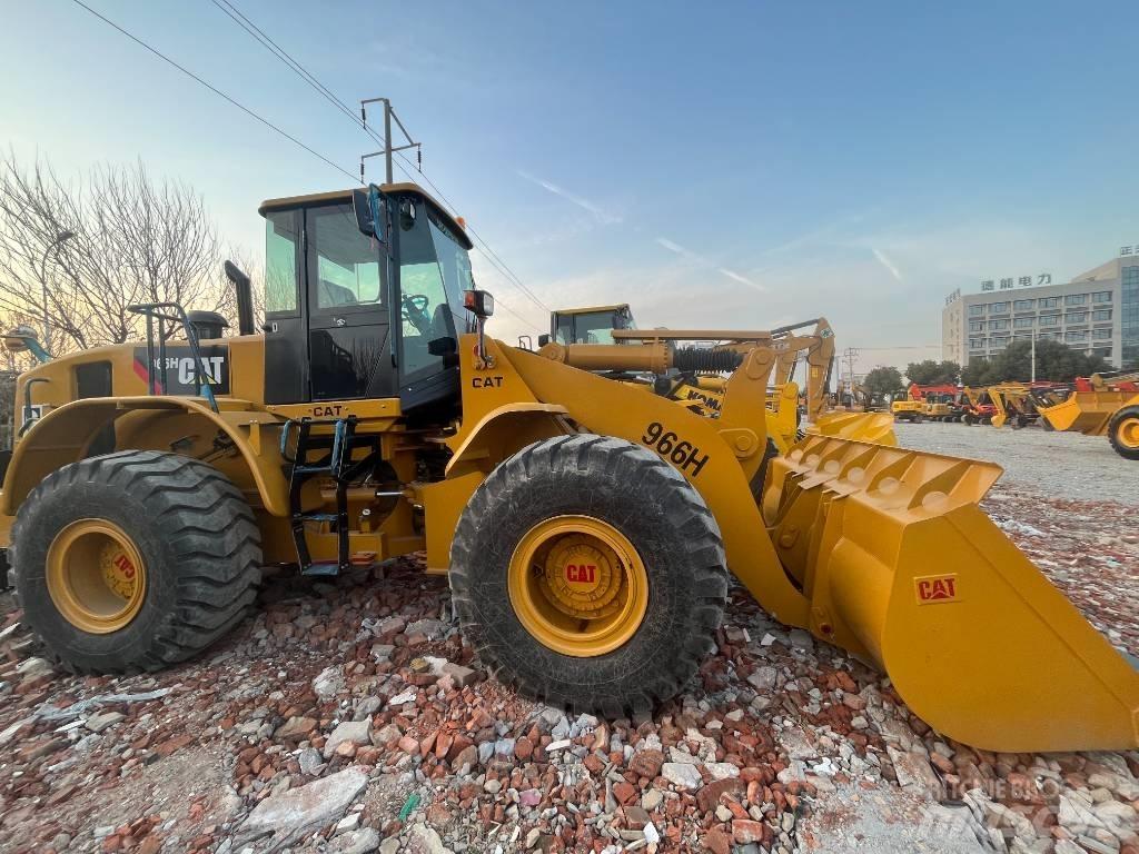 CAT 966H Kolové nakladače