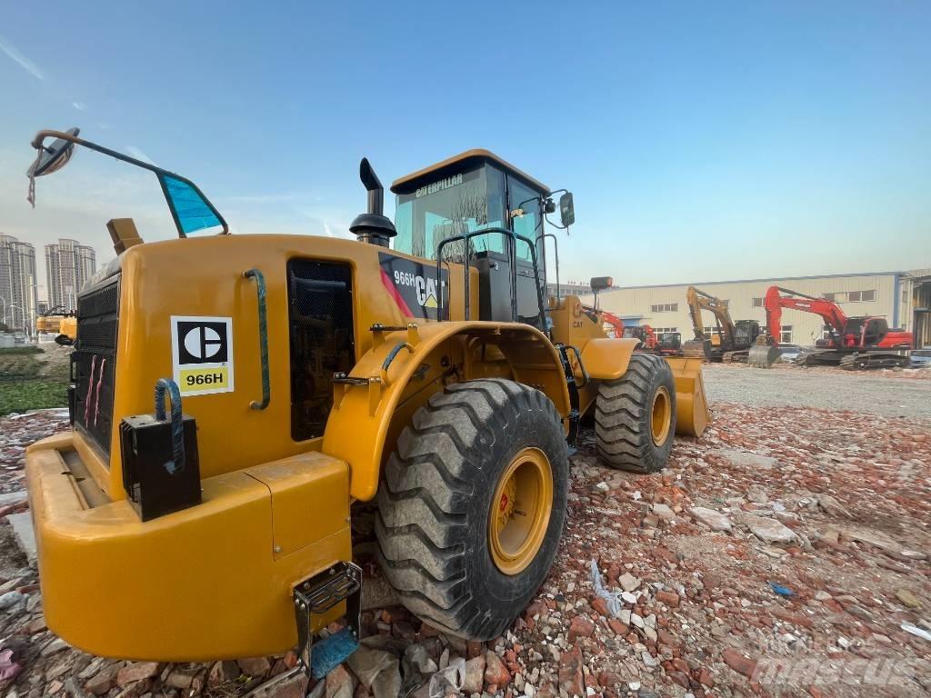 CAT 966H Kolové nakladače
