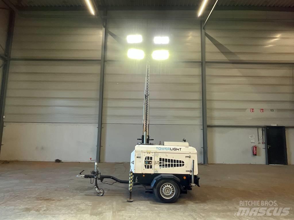 Towerlight VT 1 Osvětlovací stožáry