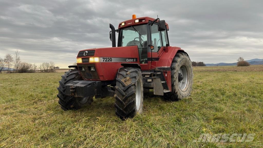 Case IH 7220 Magnum Traktory