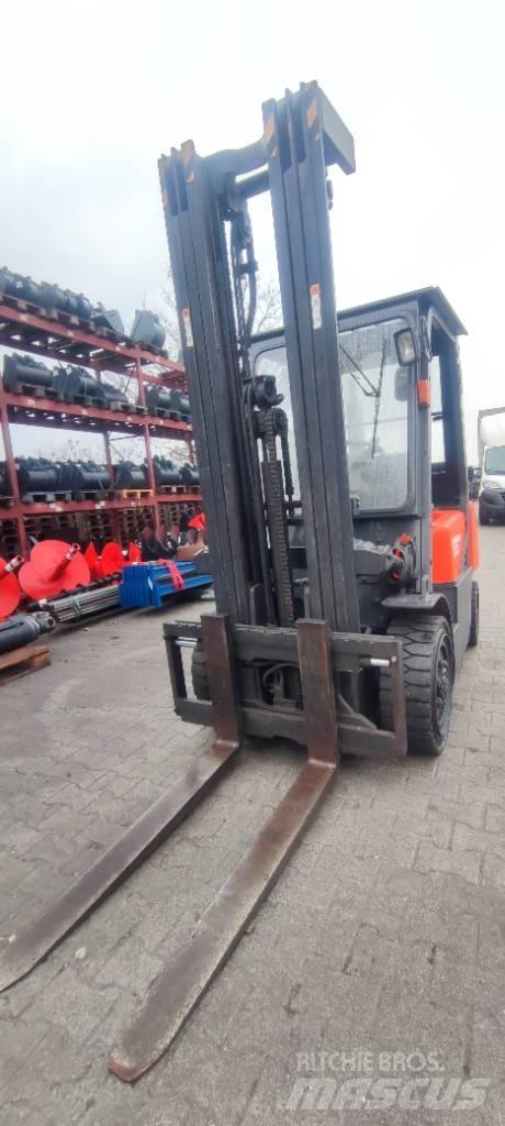 Doosan D 30 G Dieselové vozíky