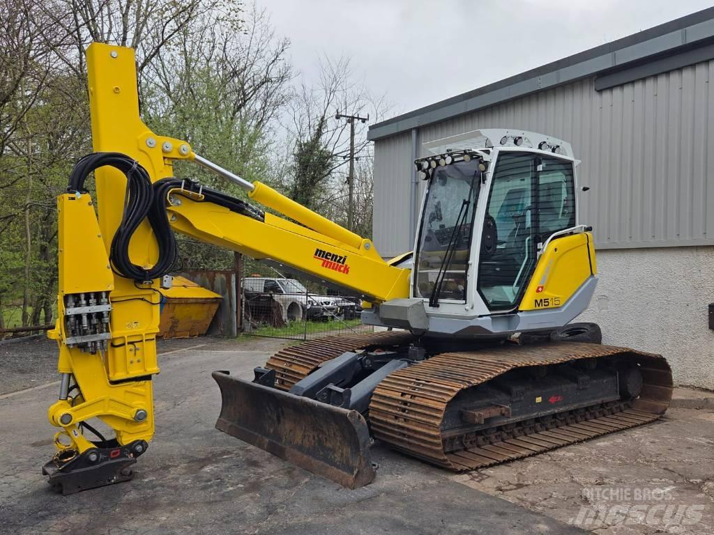 Menzi Muck M515 Speciální bagry