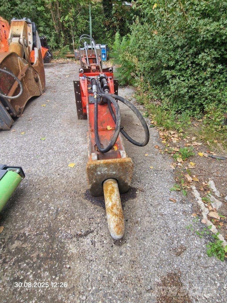 Rammer R25P Bourací kladiva / Sbíječky