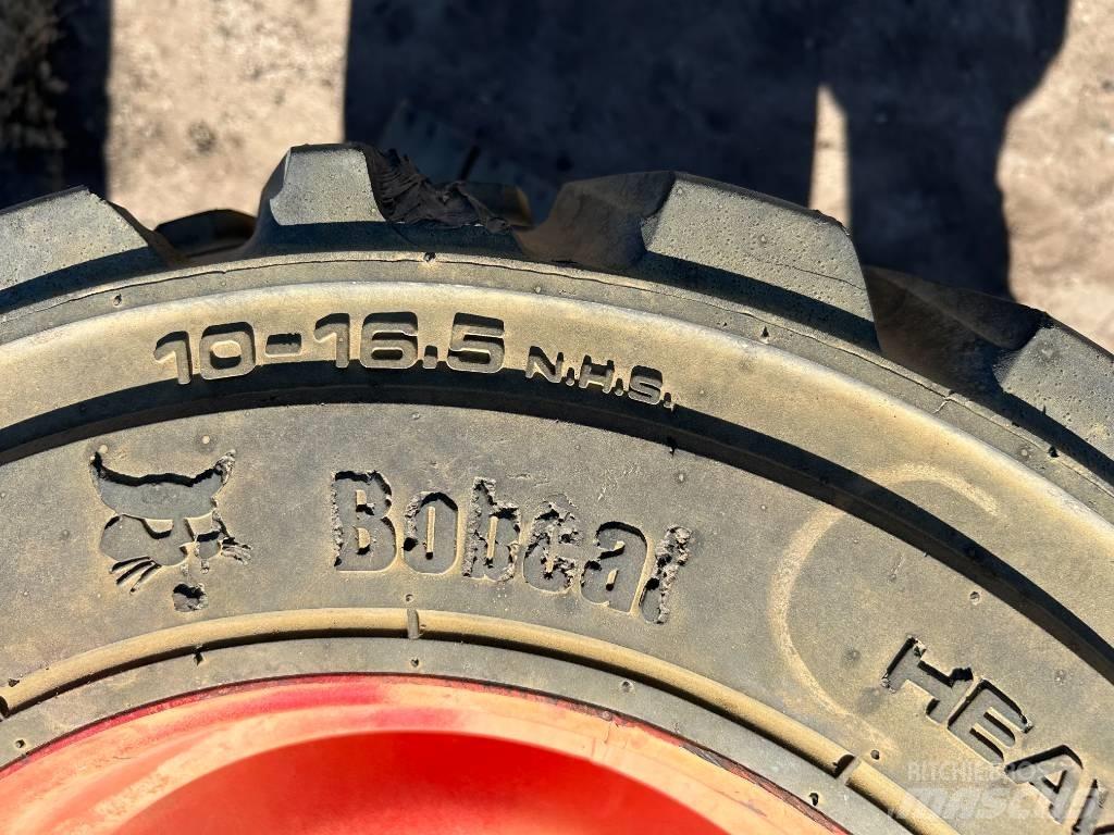 Bobcat 10x16.5 Tires Pneumatiky, kola a ráfky
