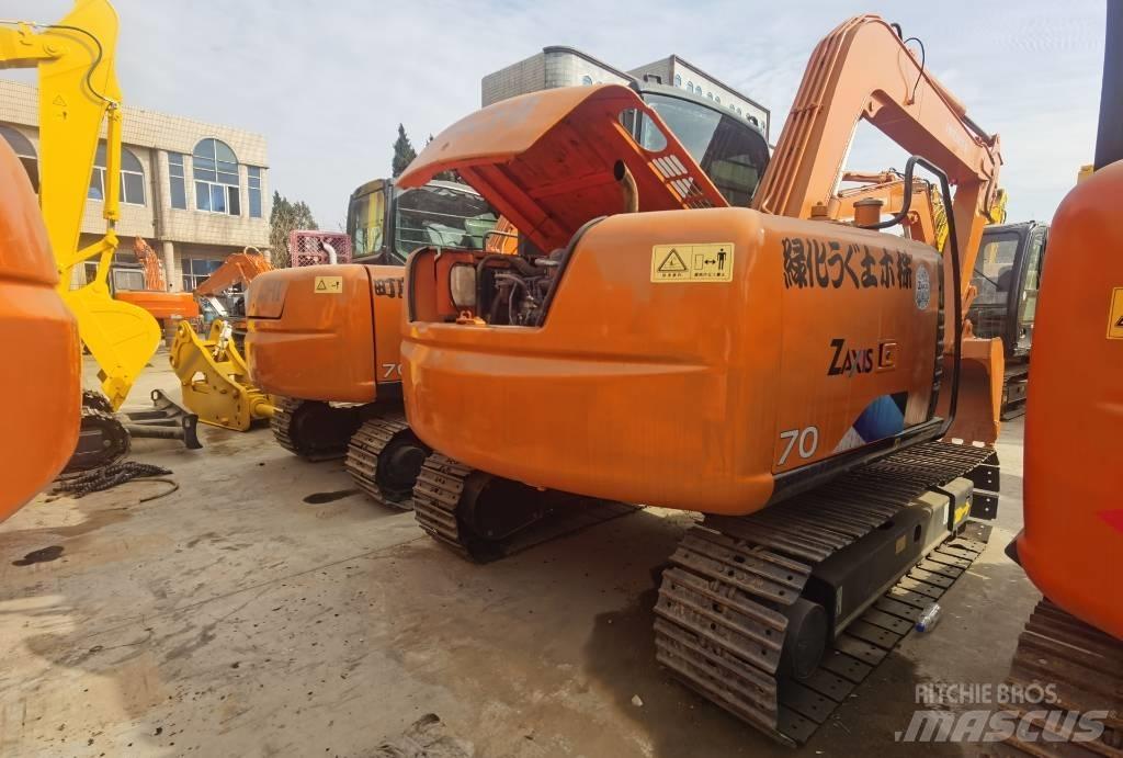 Hitachi ZX 70 Pásová rýpadla