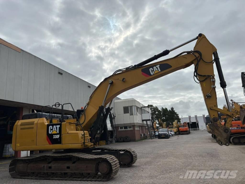 CAT 330FL Pásová rýpadla