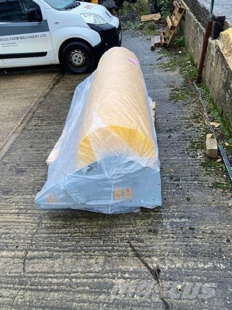 JCB SWEEPER Další nakladače, rypadla a příslušenství