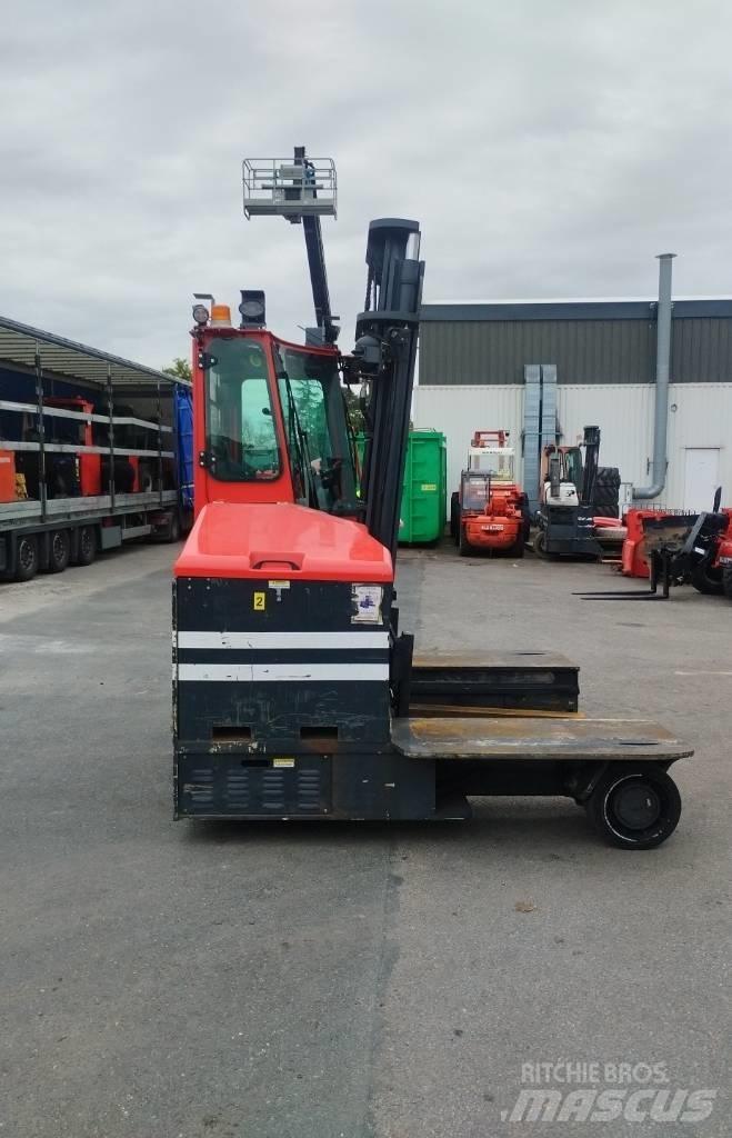 Amlift C4000E Vysokozdvižný vozík s bočním ložením