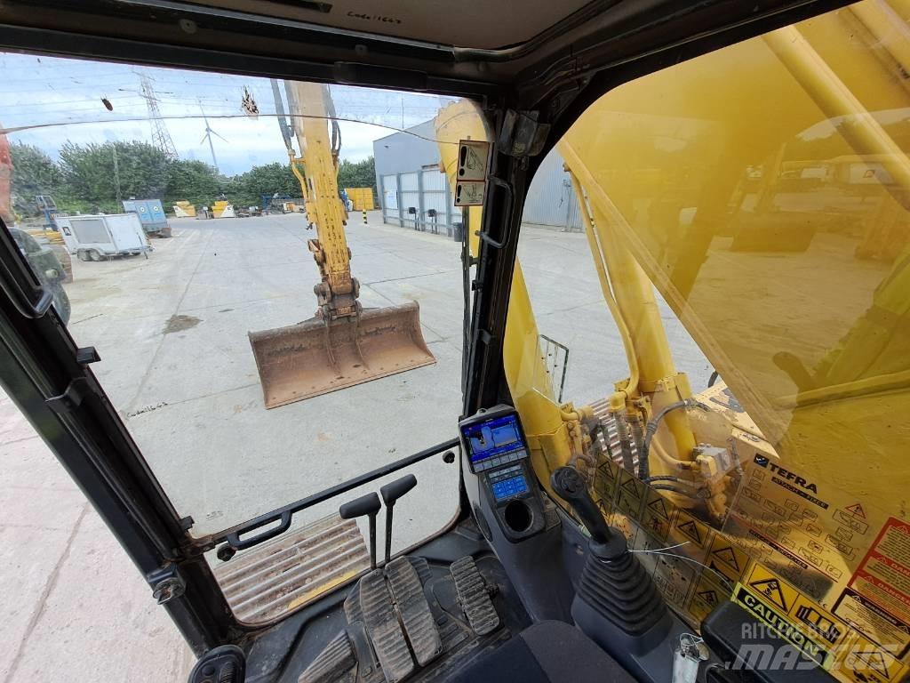 Komatsu HB365LC-3 Pásová rýpadla