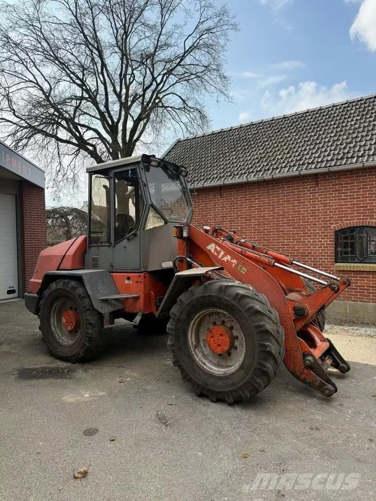 Atlas AR 86 E Kolové nakladače