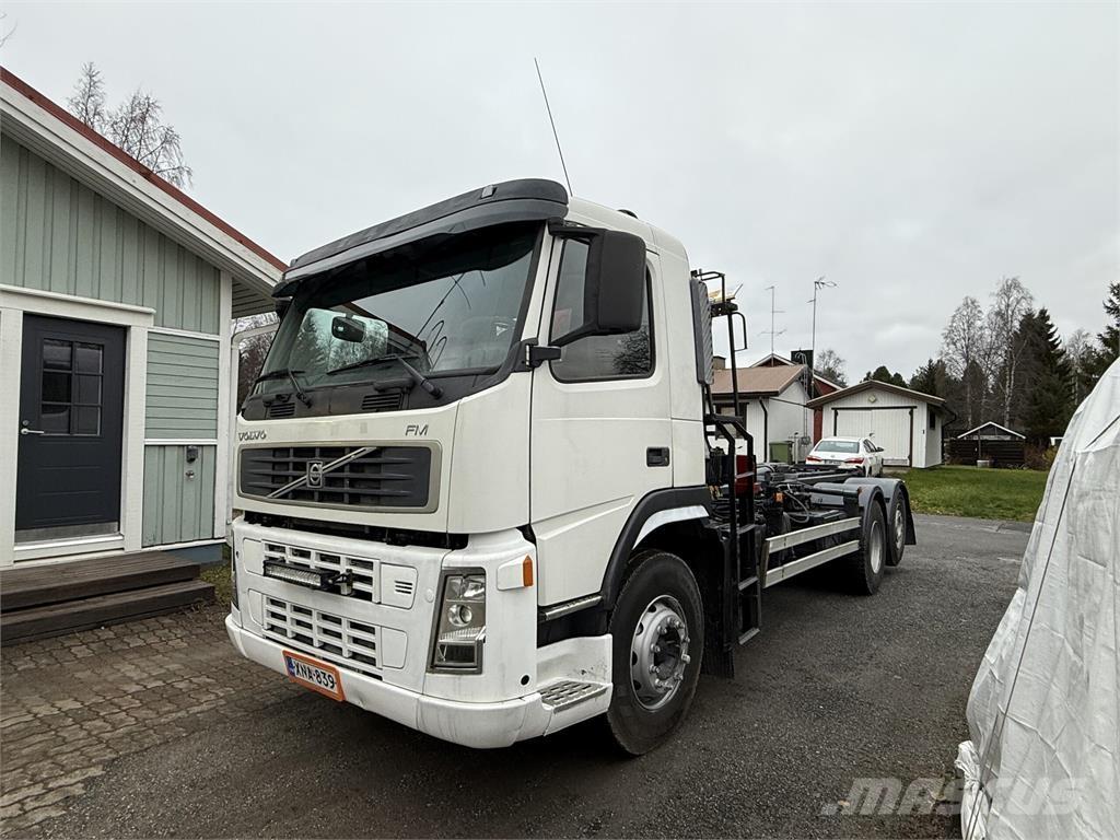 Volvo FM12 6x2 Hákový nosič kontejnerů