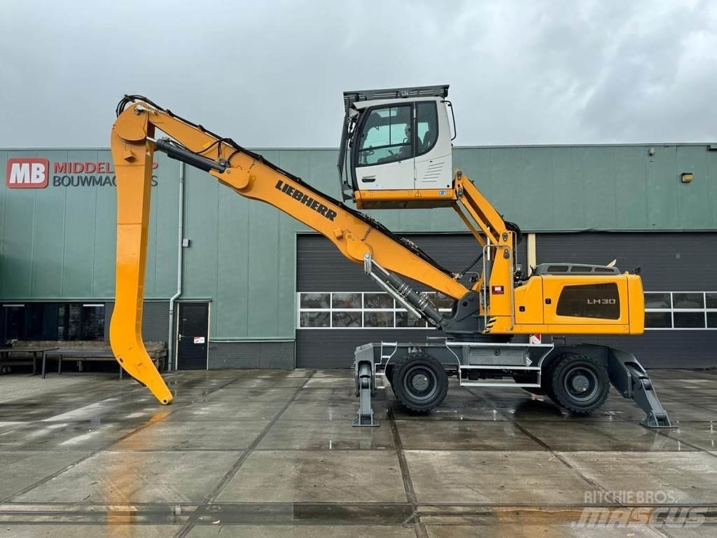 Liebherr LH 30 M Stroje pro manipulaci s odpadem