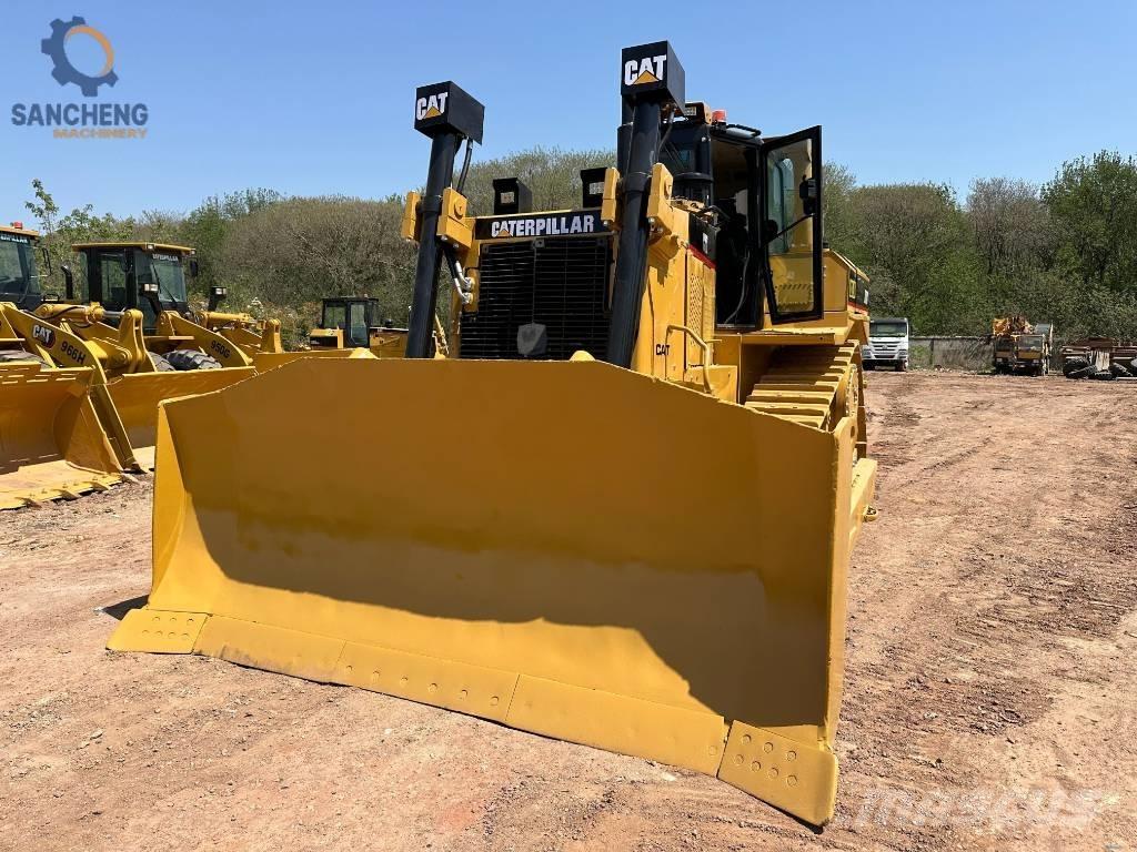 CAT D 8 R Pásové dozery