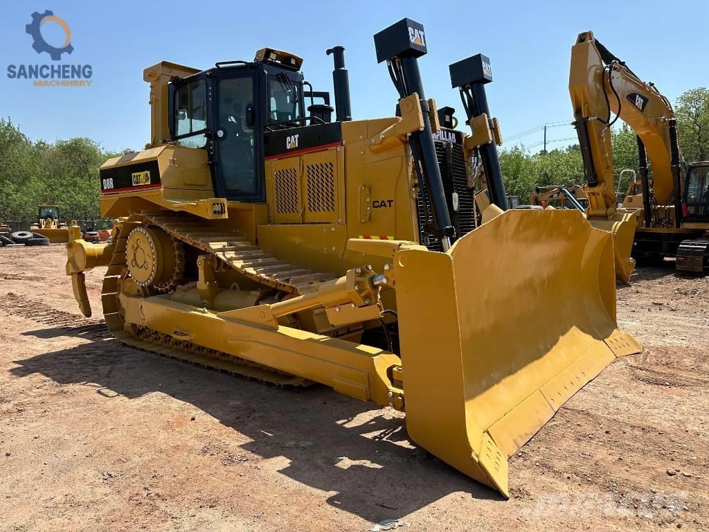CAT D 8 R Pásové dozery