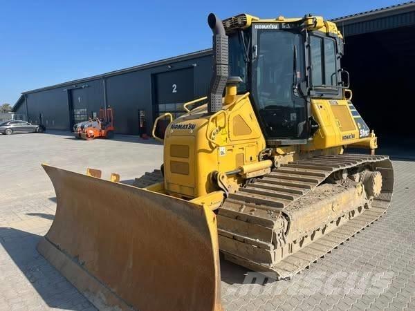 Komatsu D 51 PXi-24 Pásové dozery