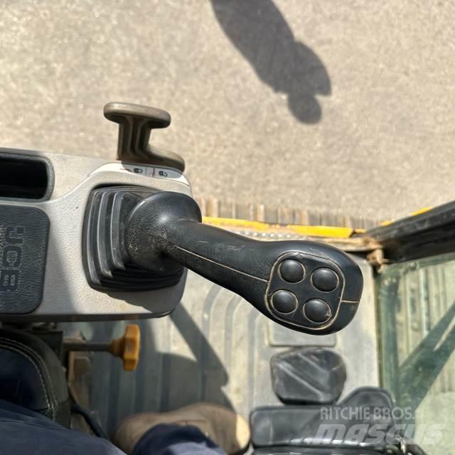 JCB 220X Pásová rýpadla