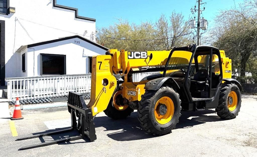 JCB 507-42 Teleskopické manipulátory