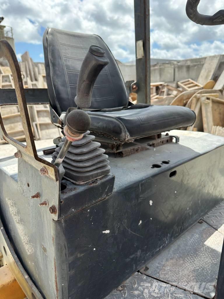 Bomag BW 120 AD-3 Tandemové válce