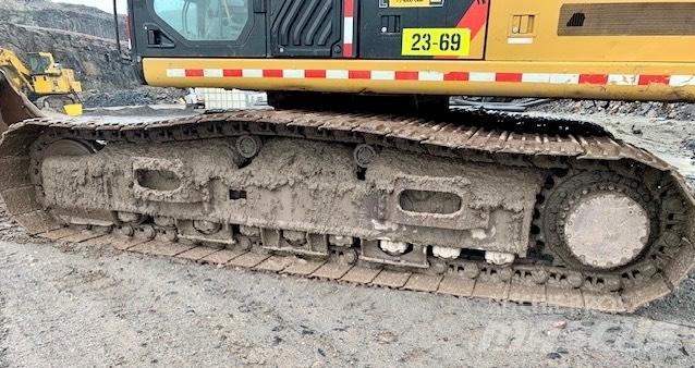 CAT 336 E Pásová rýpadla
