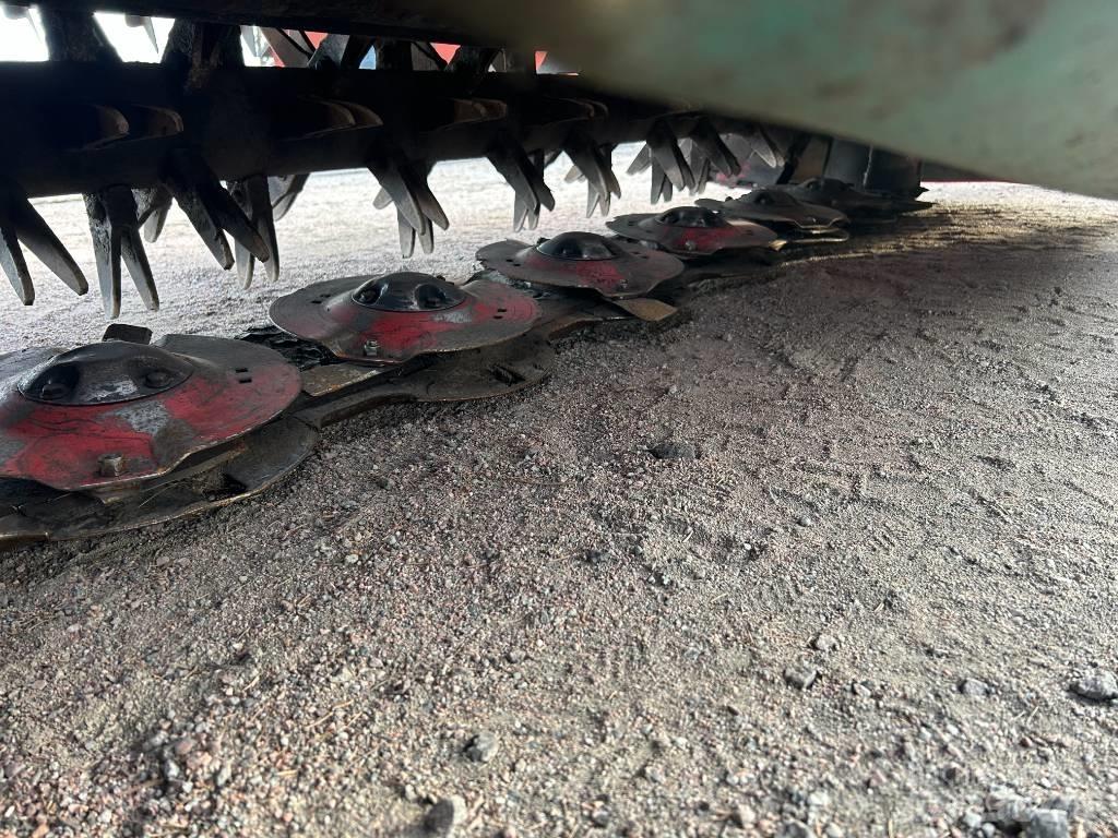 Kverneland 3232MN Kondicionér žacího stroje