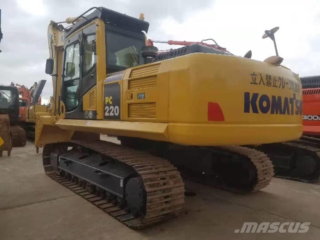 Komatsu PC 220-8 Pásová rýpadla