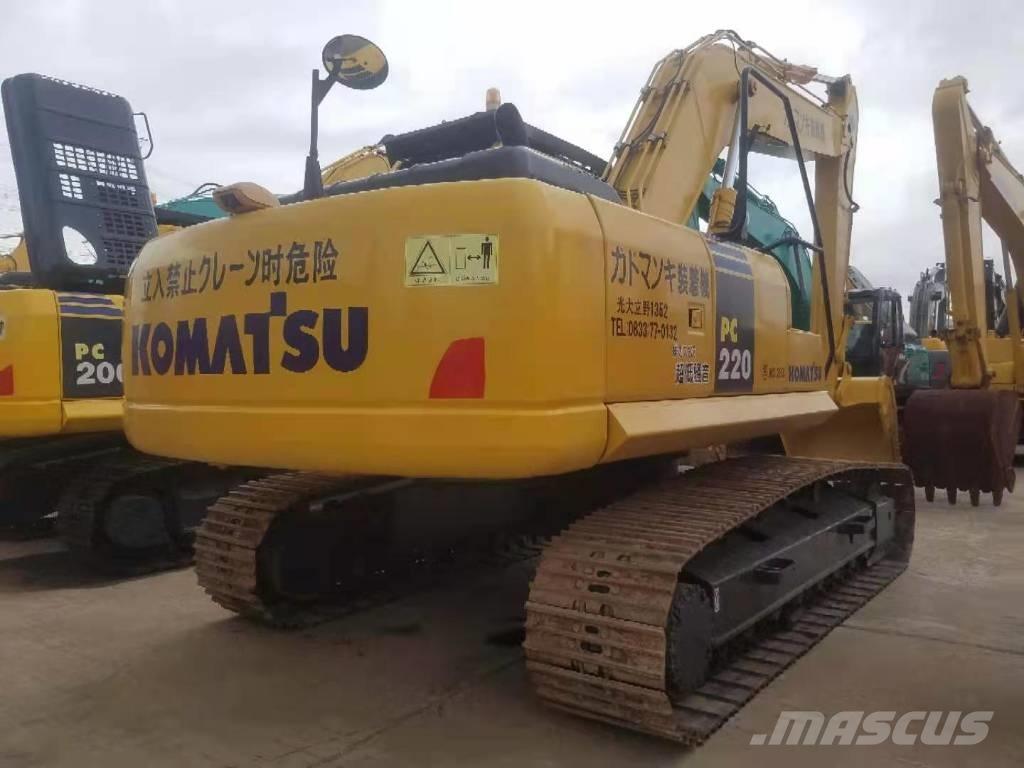 Komatsu PC 220-8 Pásová rýpadla
