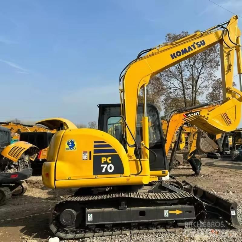 Komatsu PC 70 Pásová rýpadla