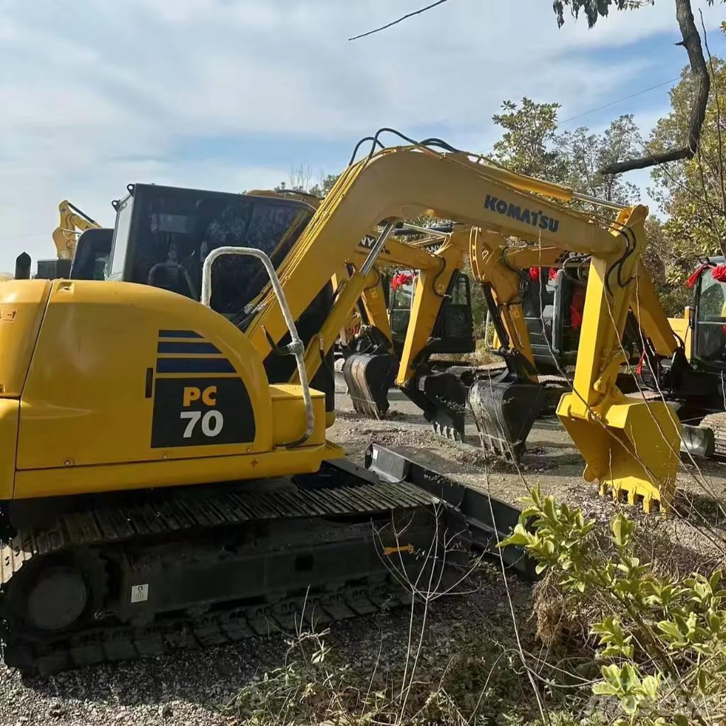 Komatsu PC 70 Pásová rýpadla