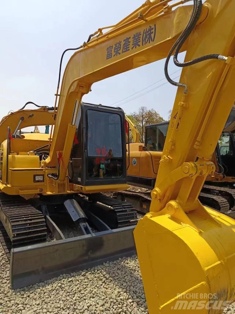Komatsu PC 70 Pásová rýpadla