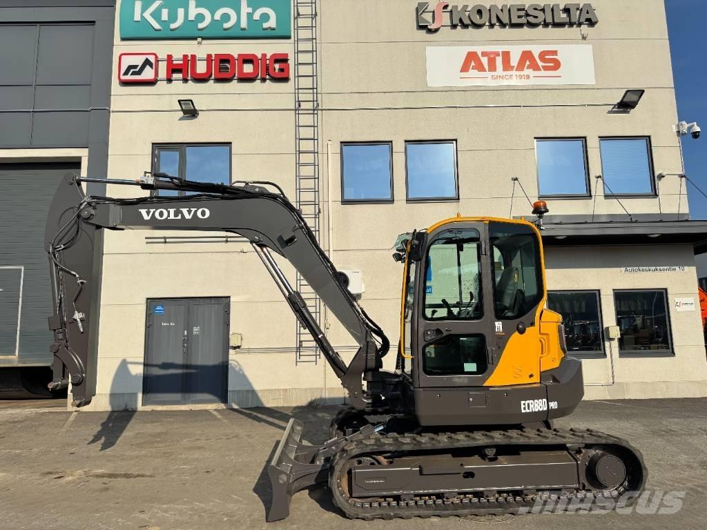 Volvo ECR 88 D PRO Midi rýpadla 7t - 12t