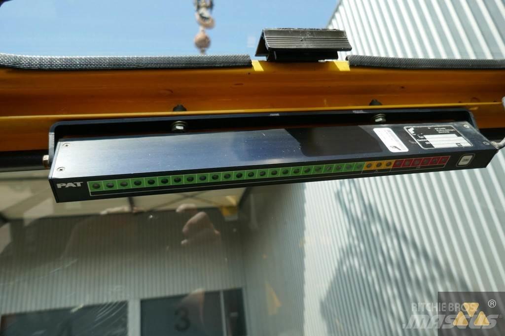 Grove RT700E Jeřáby pro těžký terén