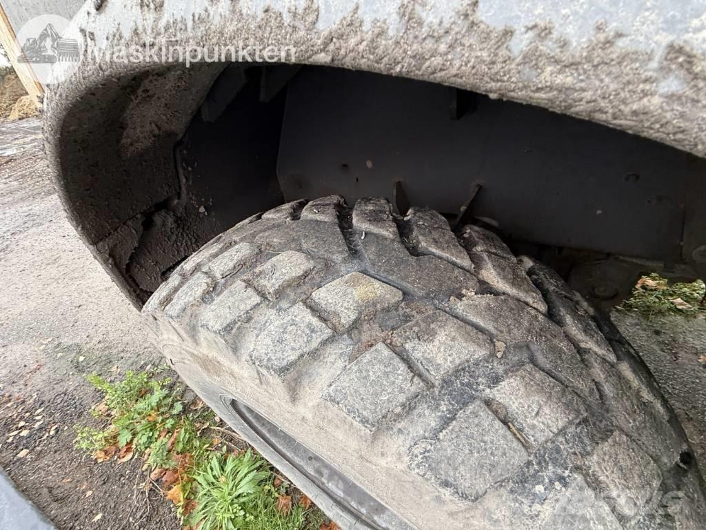  Meclac AF 1050 Kolové nakladače