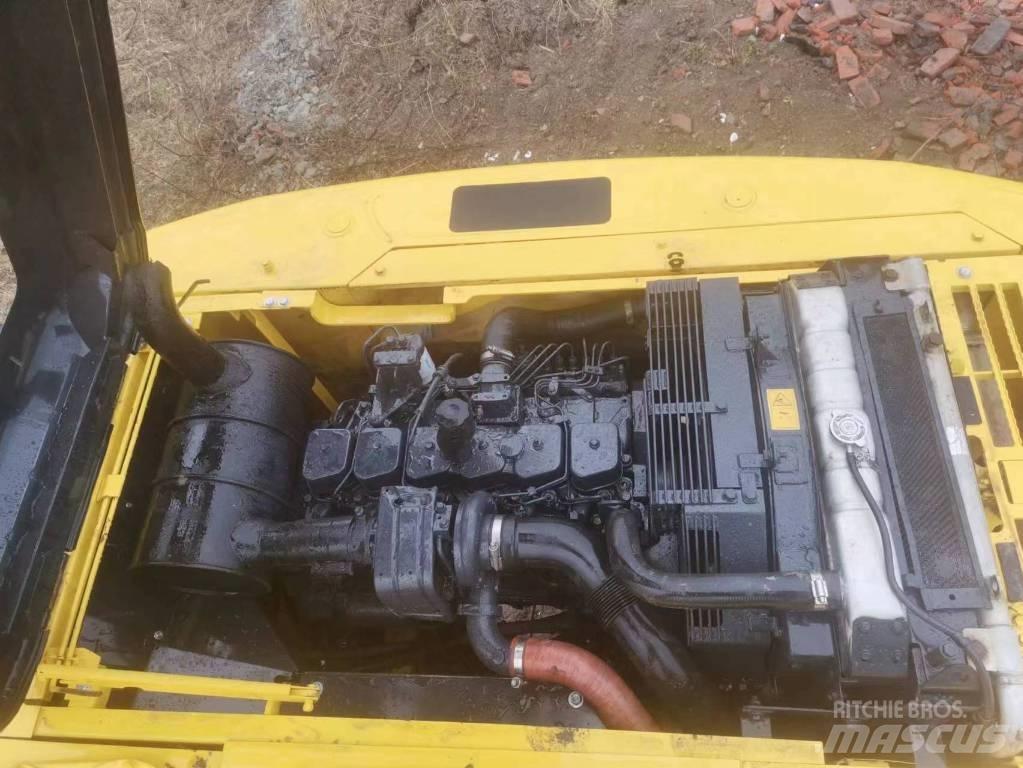 Komatsu pc220-7 Pásová rýpadla
